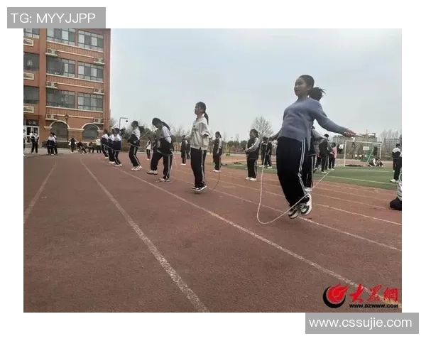 “绳”彩飞扬 AI护航！益阳市2025年中小学生跳绳竞赛燃动才智操场